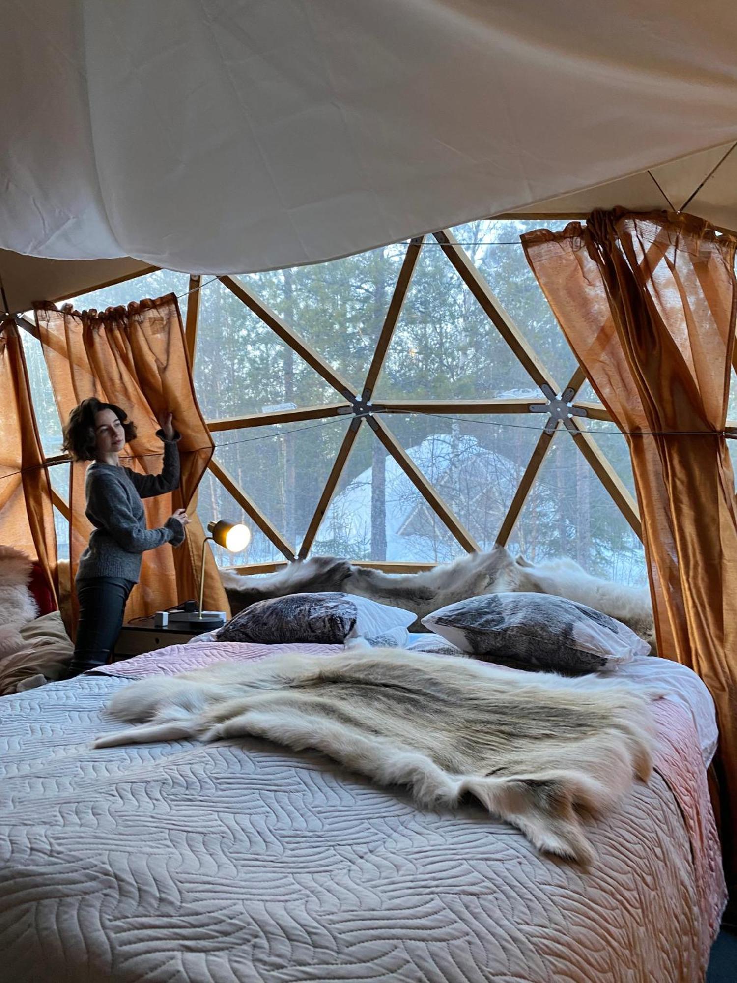 Aurora Igloo Fireplace-Heated Tents In A Secret Forest With Private Jacuzzi And Shared Sauna Bathroom And Dog Friendly Rovaniemi Exterior foto